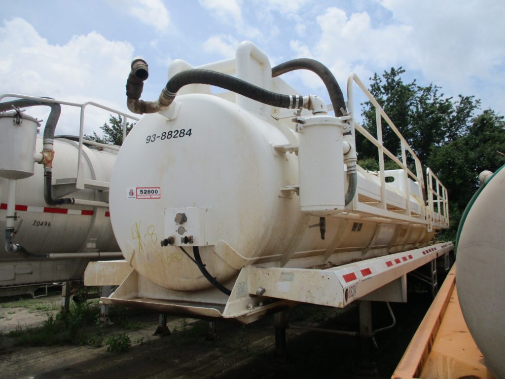 DUE52800 130BBL Vacuum TRAILER Dragon Used Equipment