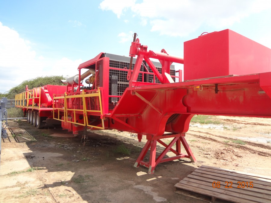 DUE-42653 Trailer Drilling Rig